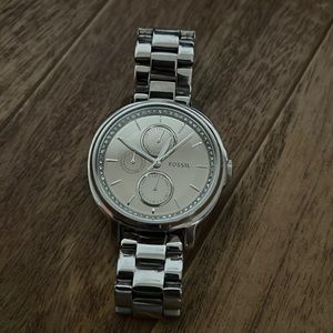 Fossil watch